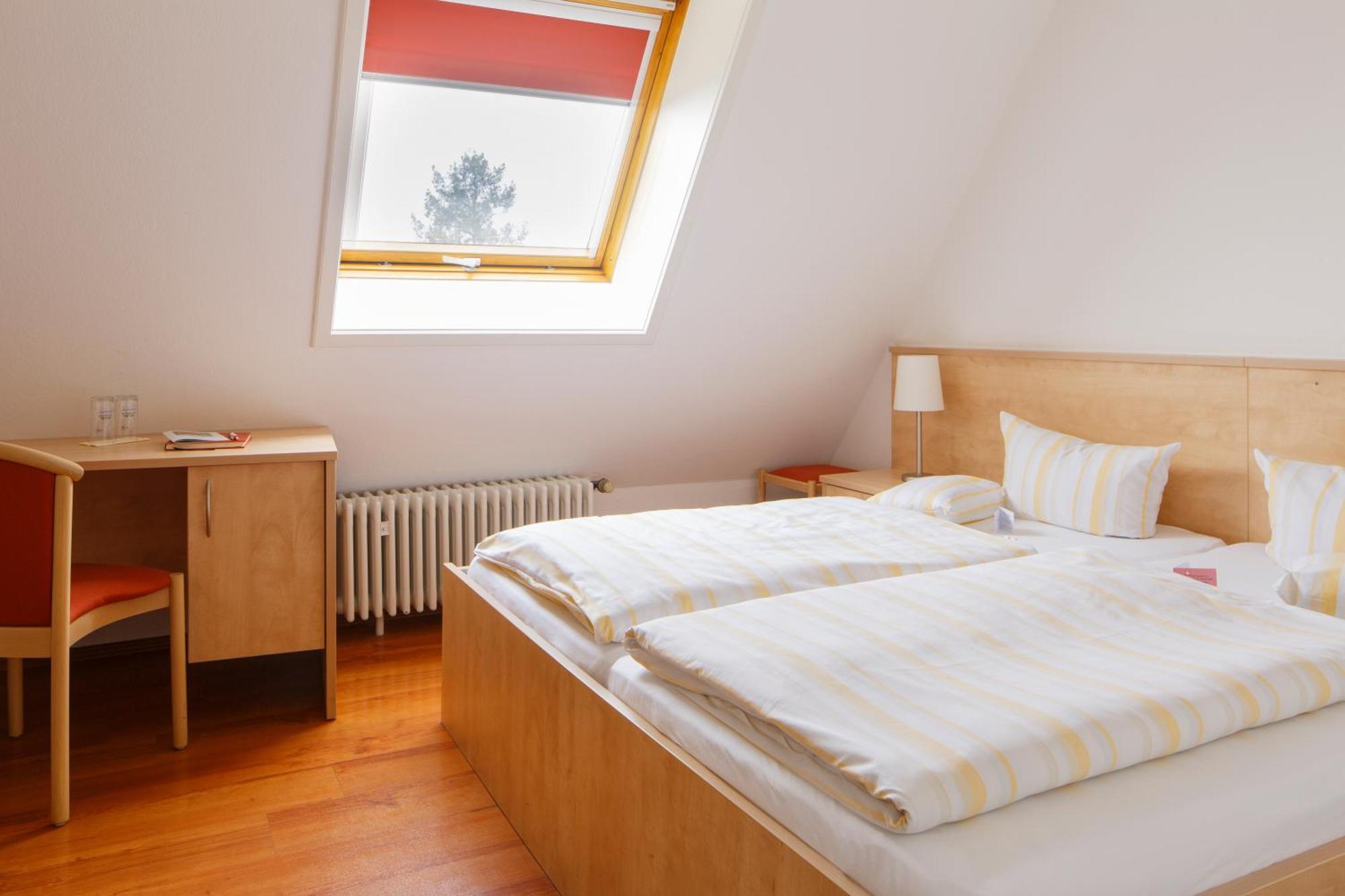 Caritas Tagungszentrum Freiburg im Breisgau Szoba fotó